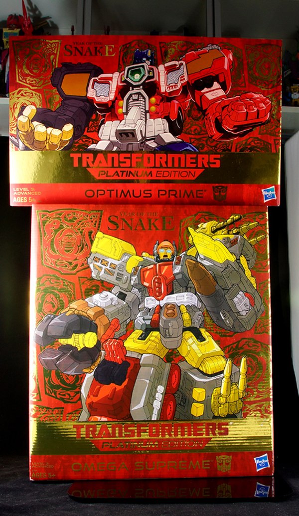 Transformers Platinum Edition Optimus Prime and Omega Supreme